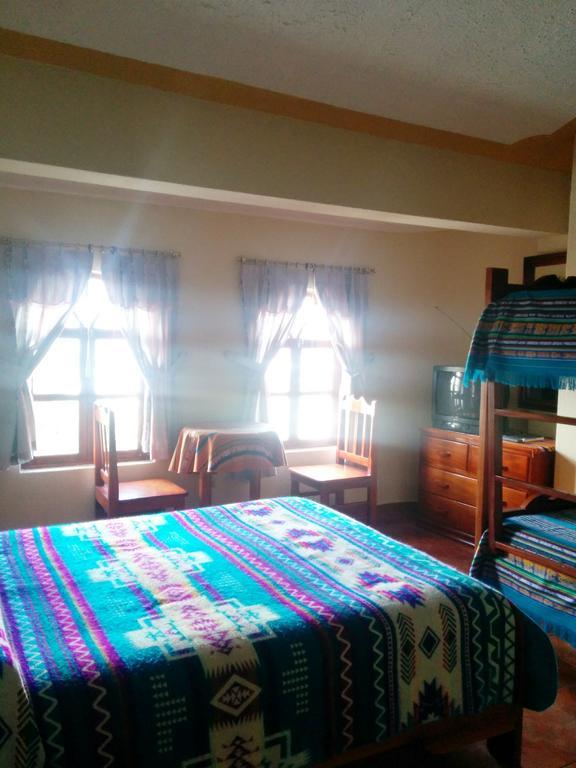 Hostal Curinan オタバロ エクステリア 写真